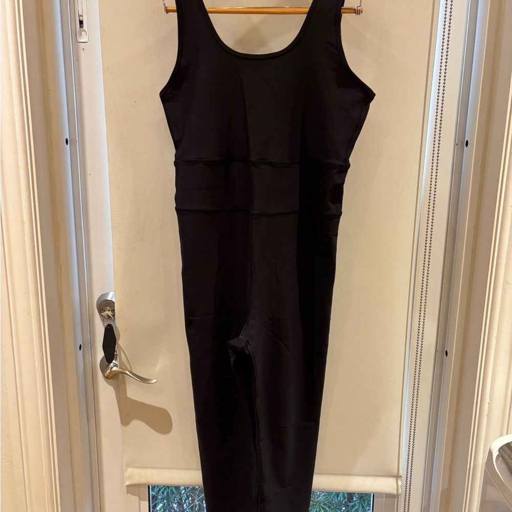 Old Navy Black Sleeveless Jumpsuit